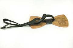 Modgoo Organic Wood Bow Tie Ryan Burberry pattern Black Milkyway